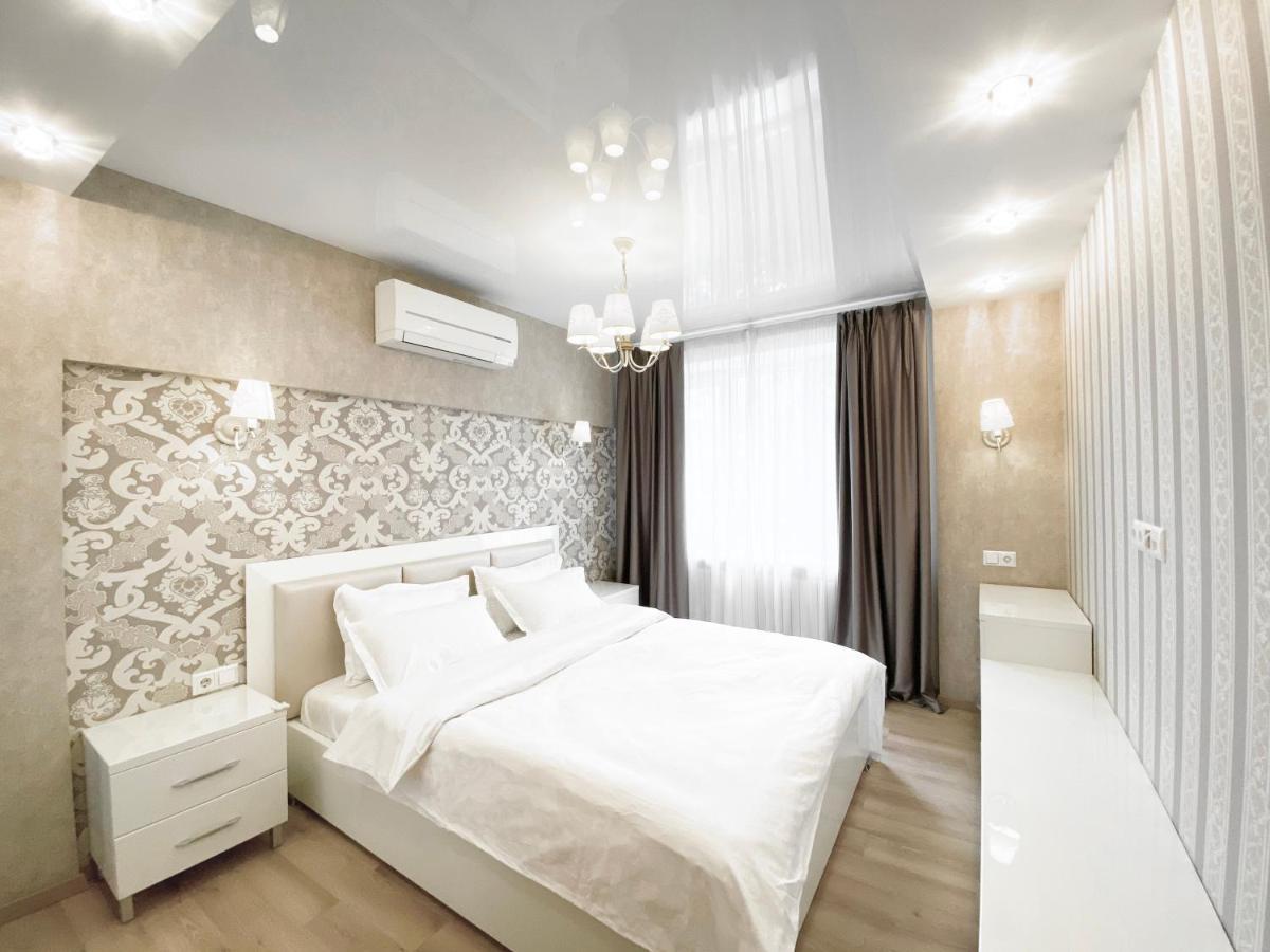 2-Bedroom Apartment Most City Area, Ekaterynoslav Square Dnipro Exterior foto